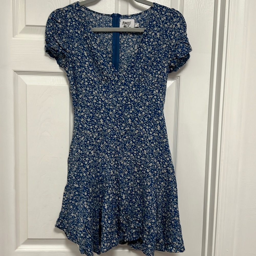 Princess Polly - Blue Floral Short Sleeve Mini Dress - size 2
